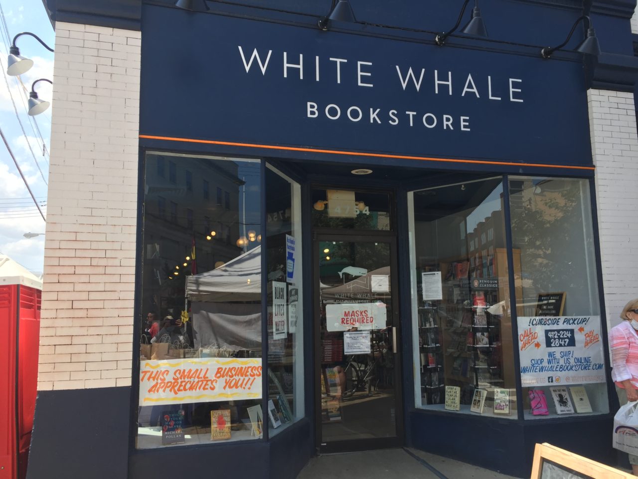 Independent bookstores in Pittsburgh - White Whale Bookstore