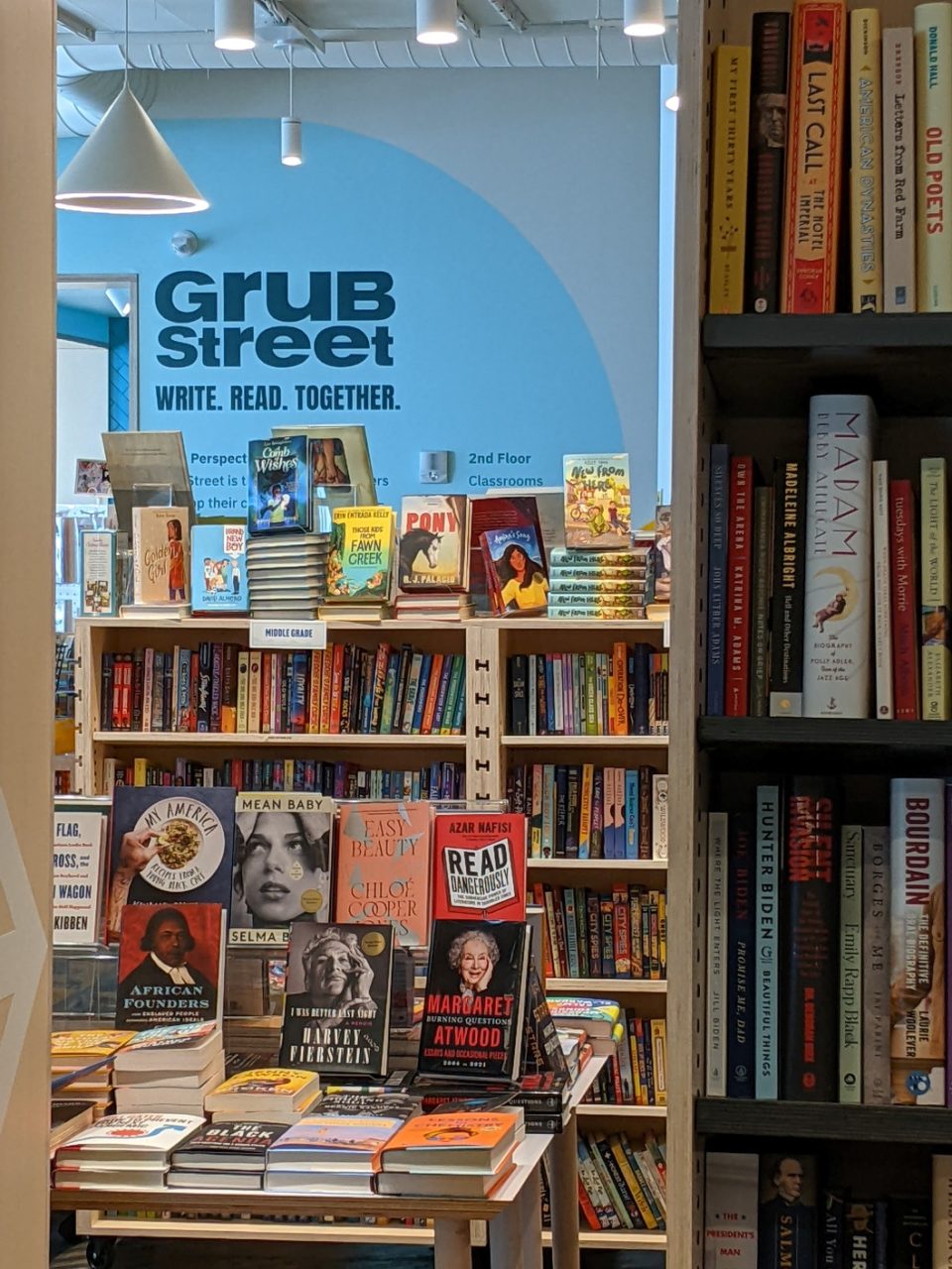 boston independent bookstores