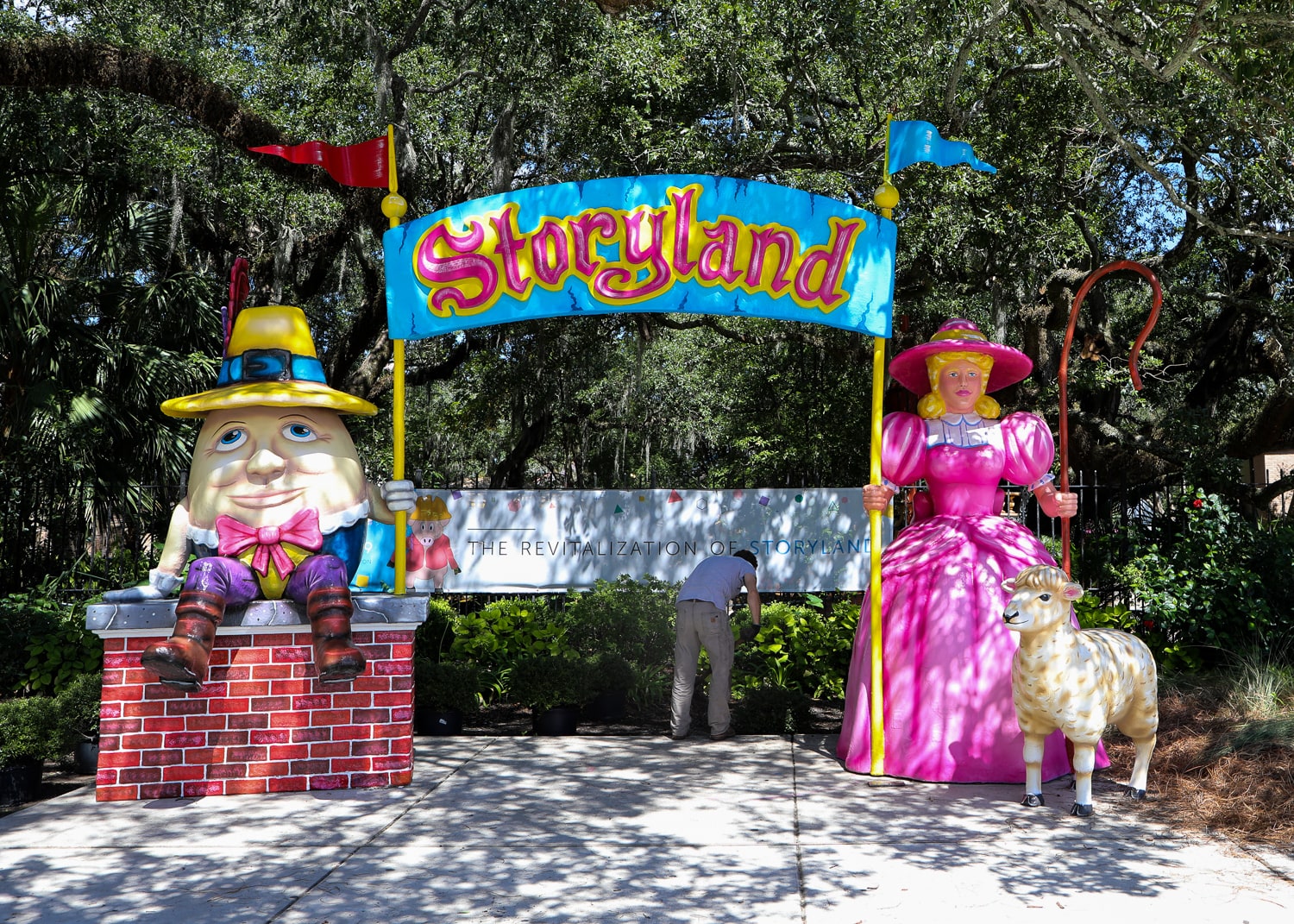 01 storyland