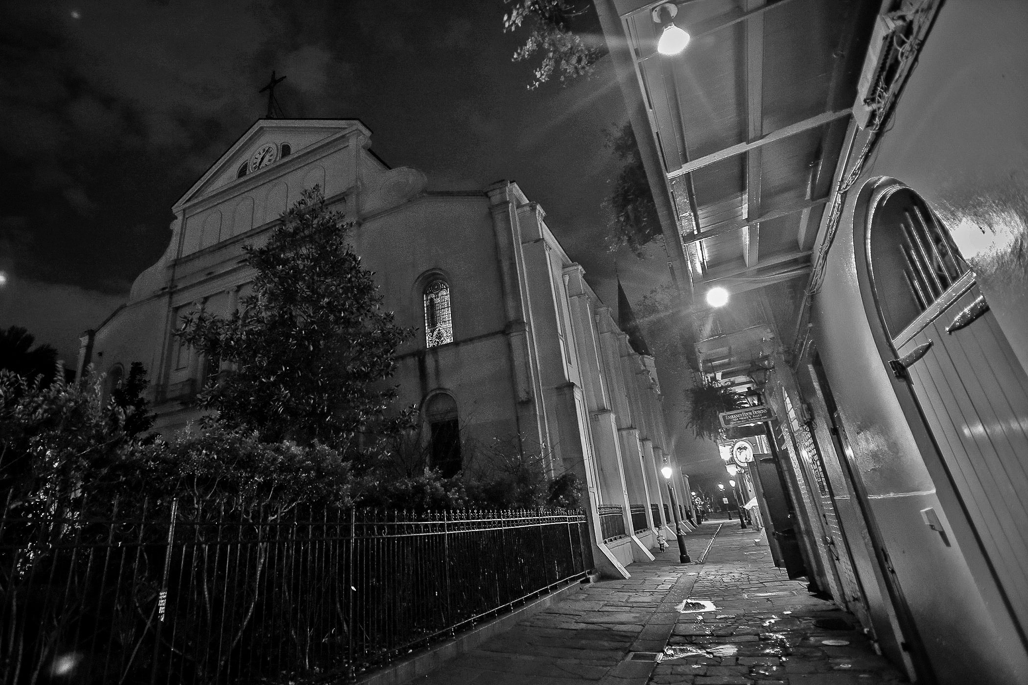 The ghost of Pere Dagobert can be seen walking from the front of St. Louis Cathedral, down Pirate’s Alley which runs along the west side and through the iron-gated St. Anthony’s Garden in the rear of the building.